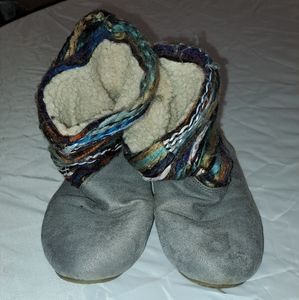 Bear paw shoes